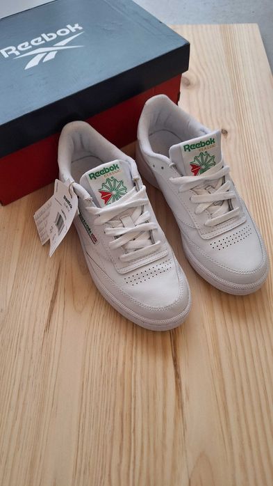 Ténis Reebok Club C85 - novos