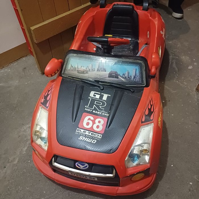 Auto na akumulator