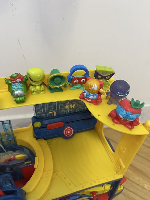 Ігровий набір SuperThings S Штаб-квартира