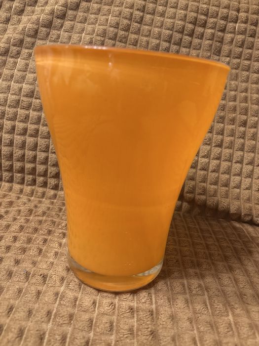 Pomarańczowy wazon Makora