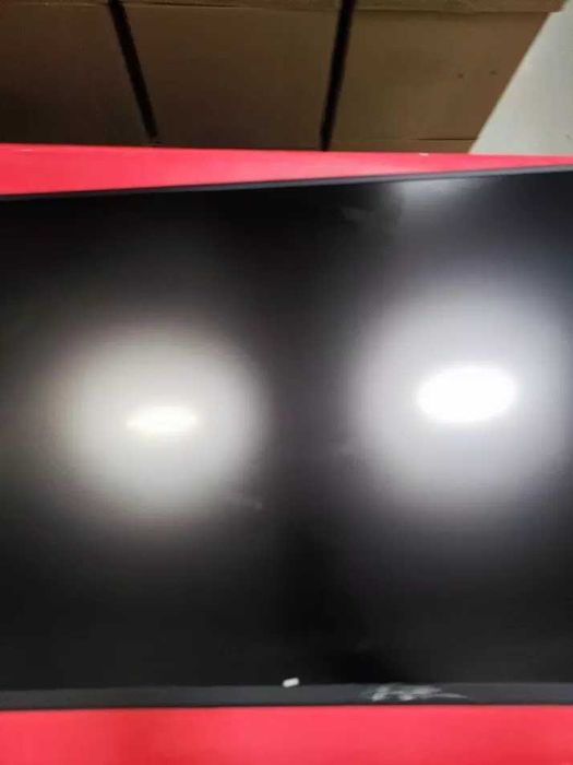 Monitor ASUS TUF Gaming VG27A 27" WQHD - Ecrã partido