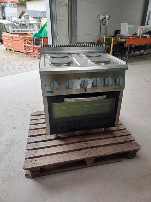 Kuchnia elektryczna z piekarnikiem