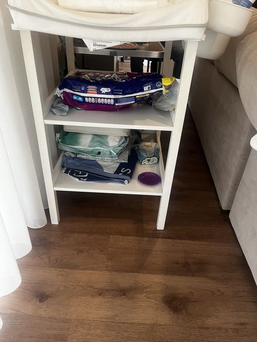 Mudador de fraldas branco