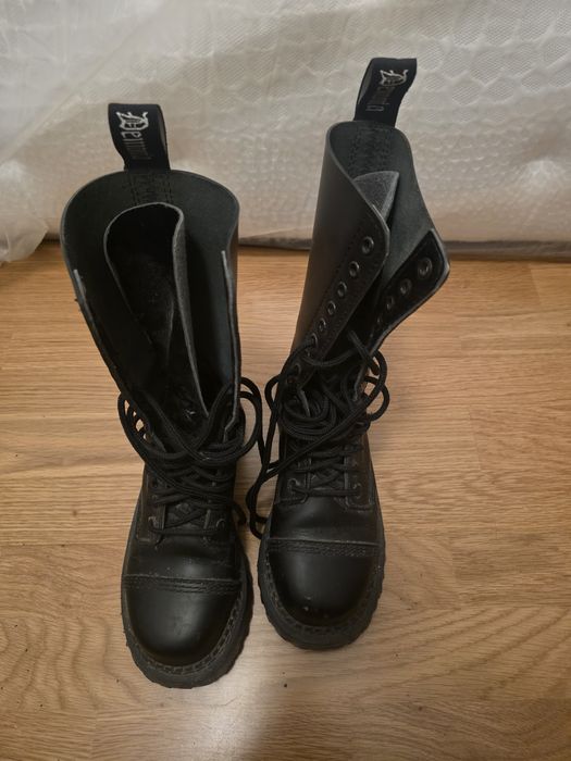 Botas Demonia Mulher N'37