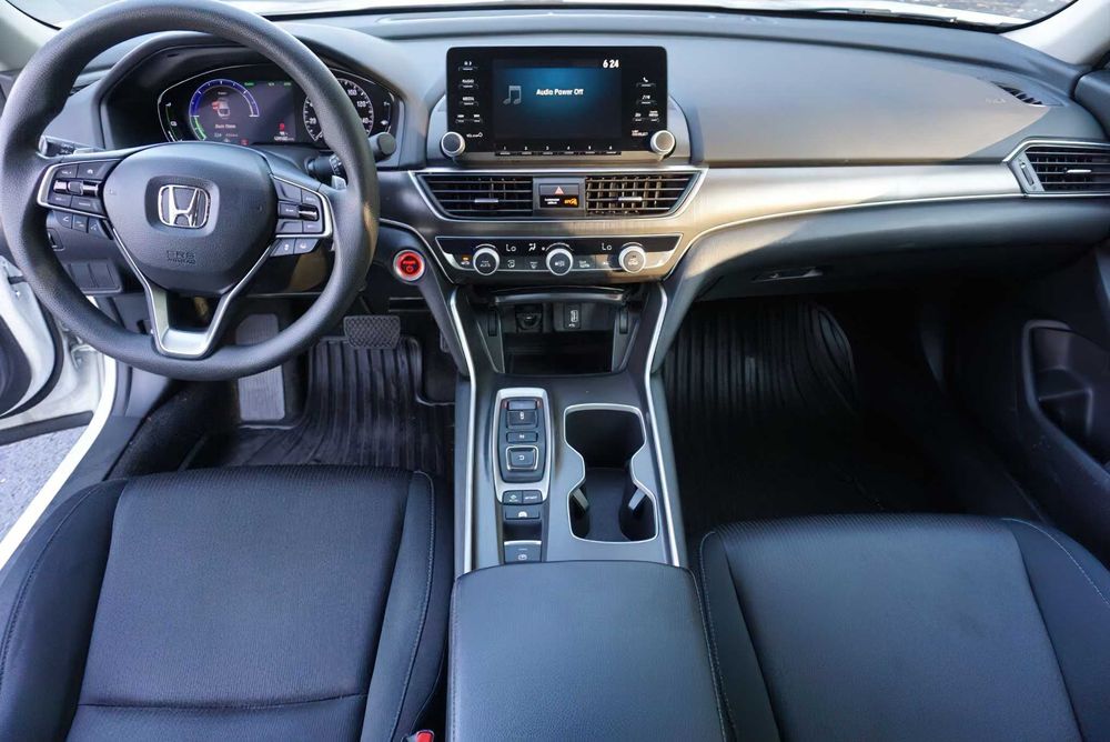Honda Accord Hybrid      2019