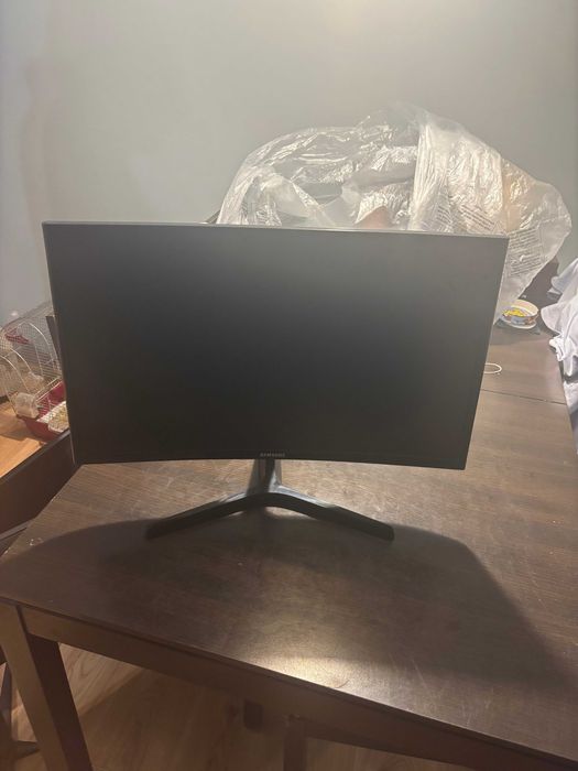 Monitor Samsung C24F396FHU 24" Curved