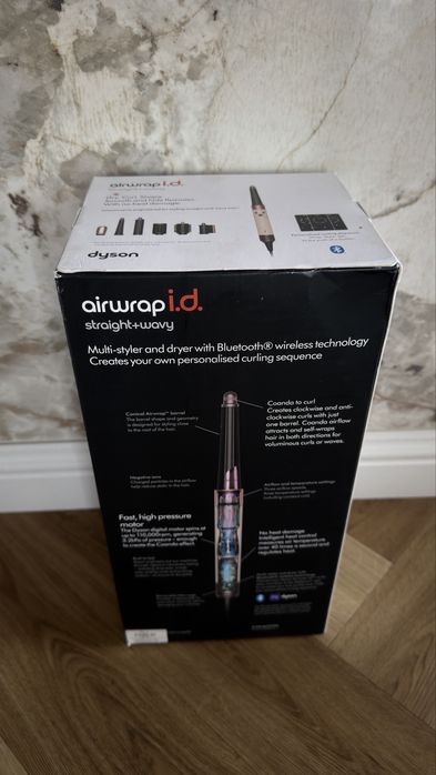 Новий Мультистайлер Dyson Airwrap i.d. HS08 Multi-Styler and Dryer Straight to Wavy Ceramic Pink/Rose Gold