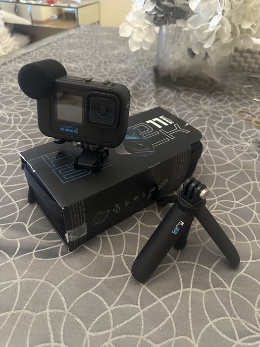 Gopro hero 11 como nova + acessórios