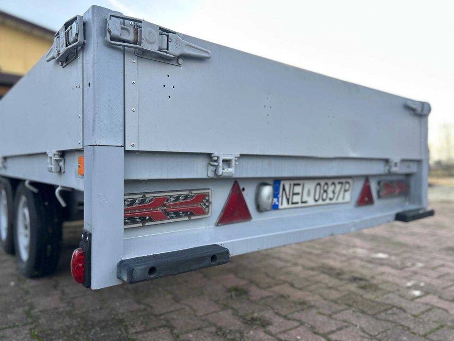 przyczepka samochodowa HUSTY