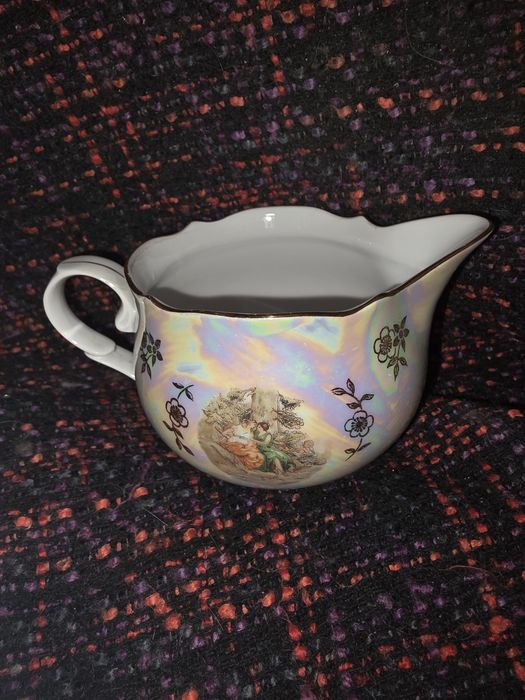 Молочник из сервиза"Мадонна"