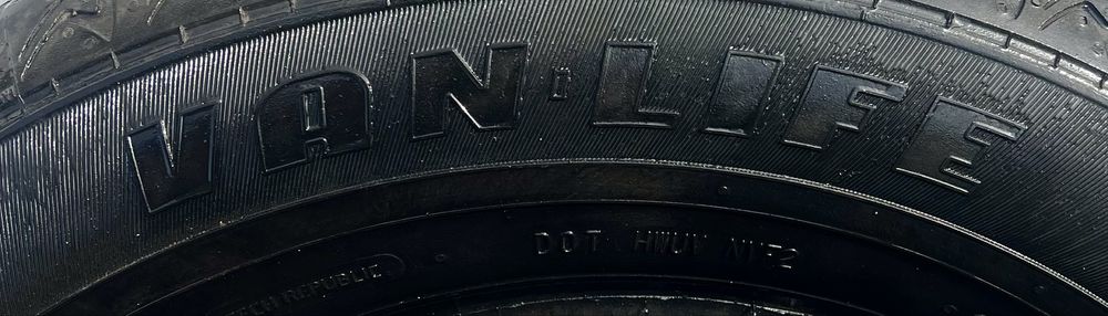 Шины б у 205/65R15 SEMPERIT