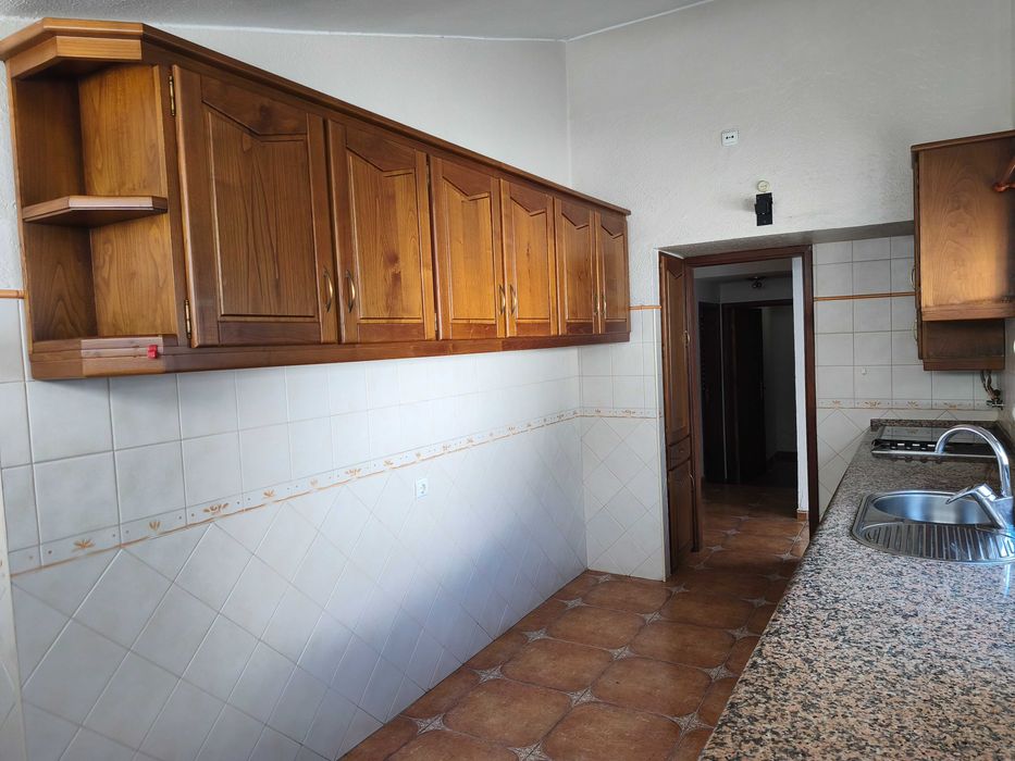 Moradia T2, para arrendamento