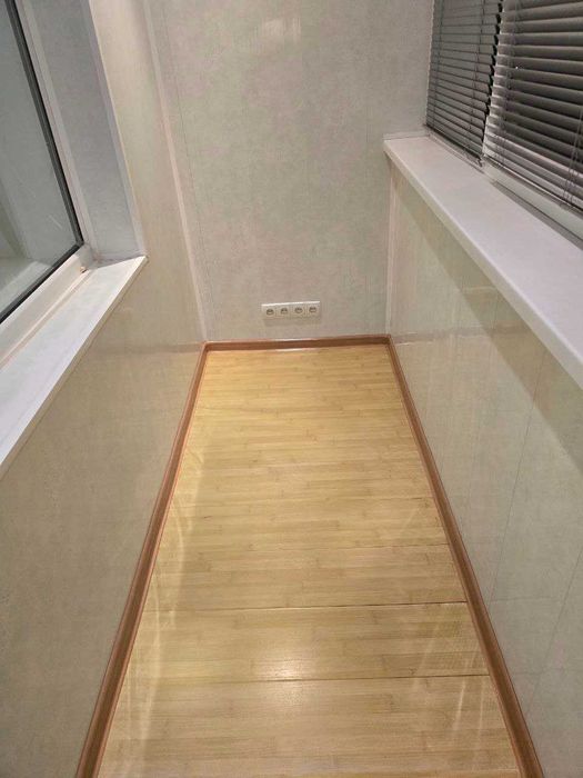 Сдам 2 комнатную с ремонтом на песках