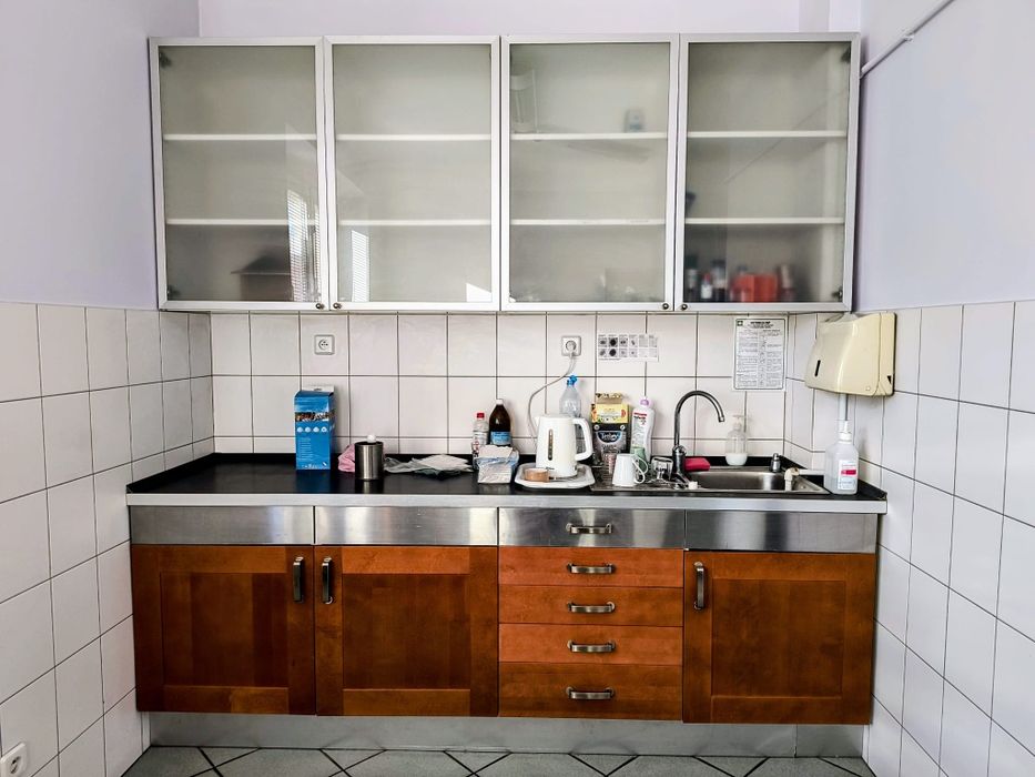 Szafki kuchenne dwa komplety używane