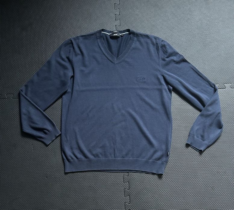 Sweter v-neck Hugo Boss