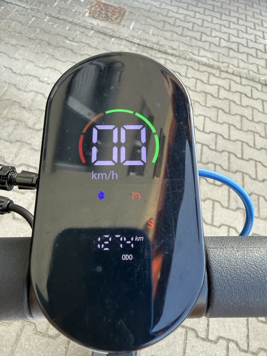 Sprzedam hulajnogę elektryczną