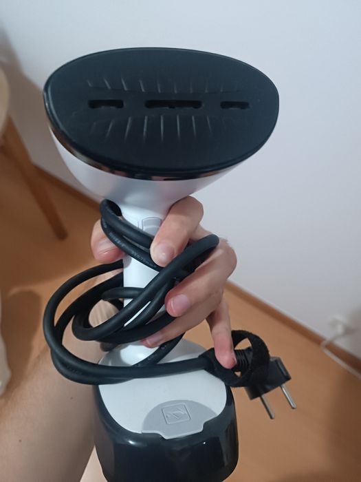 Ferro engomar vertical Rowenta