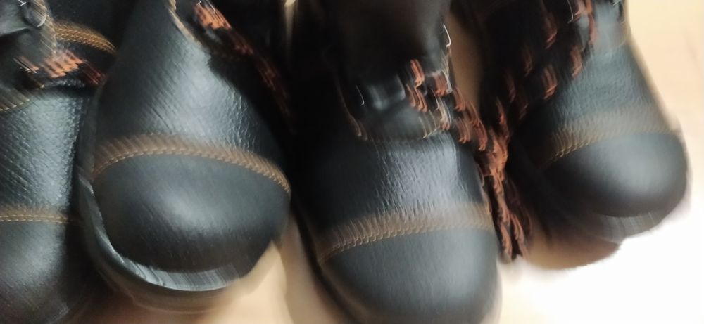 Buty robocze rozmiar 41 nowe.