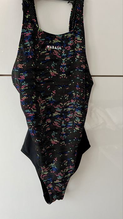 Strói kąpielowy dziewczęcy