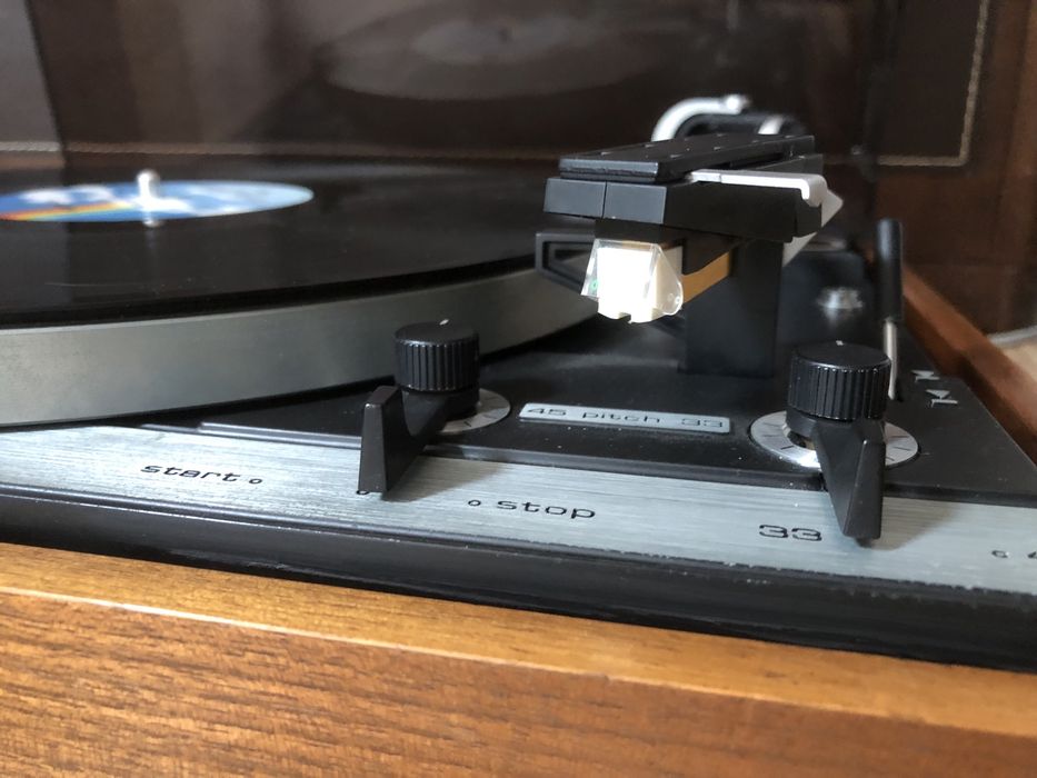 Gramofon Dual 701