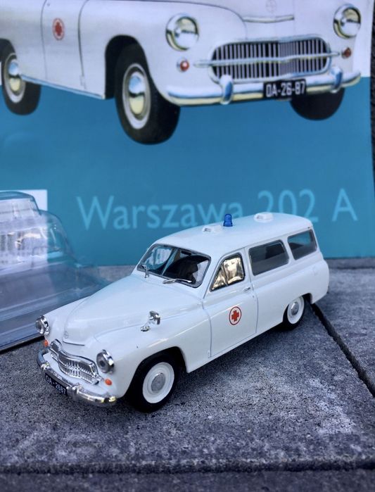 WARSZAWA 202 AMBULANS-auta PRL,model,autka,kolekcja, wydanie specjalne