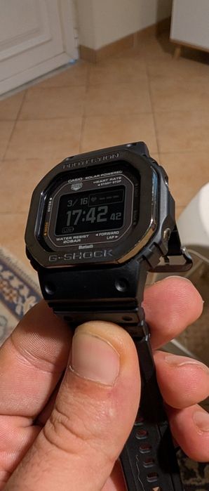 Casio G Shock DW-H5600 + Garmin Instinct