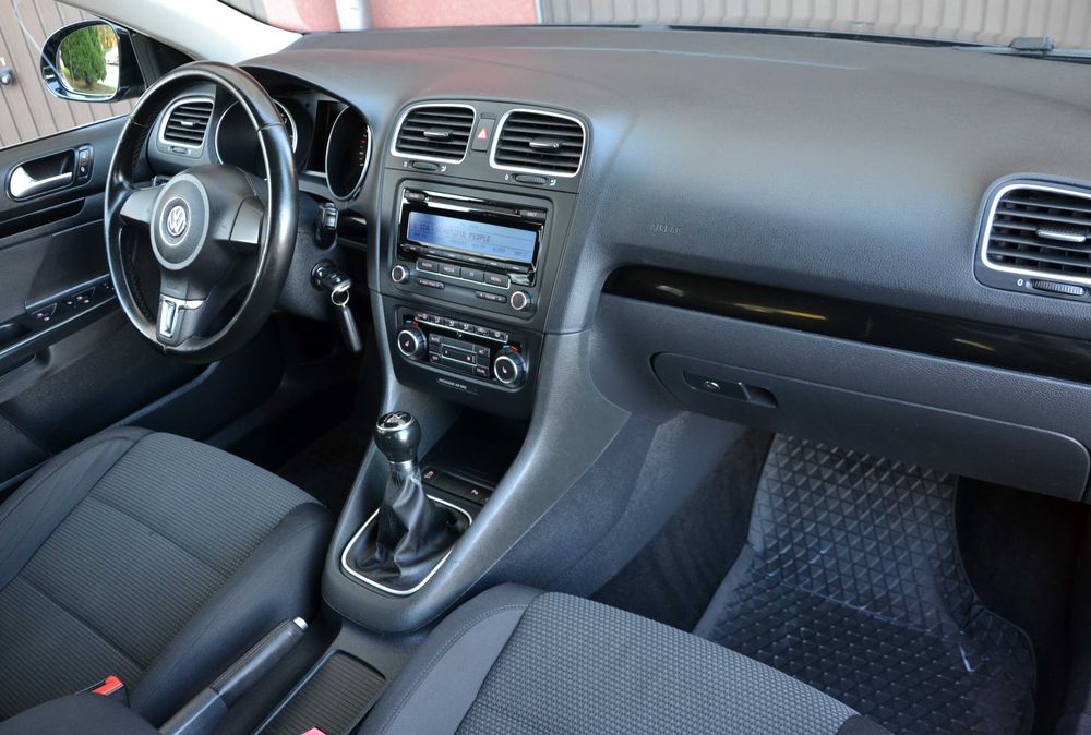 VW Golf 1.6TDI, 2011r. Klima, Alu, Nowe Opony, Przebieg 224tys/km