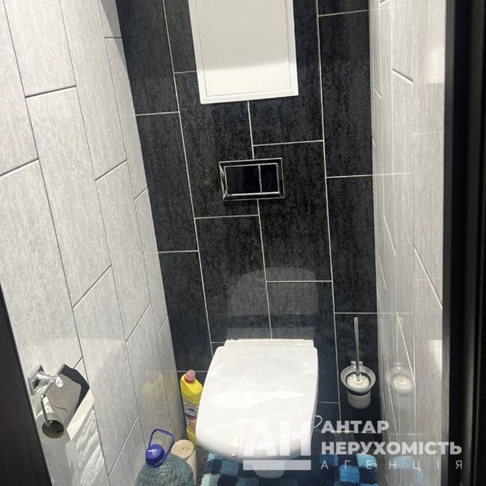 Продається  4-к квартира в Кропивницькому , р-н Ю. Коваленка (Велмарт)