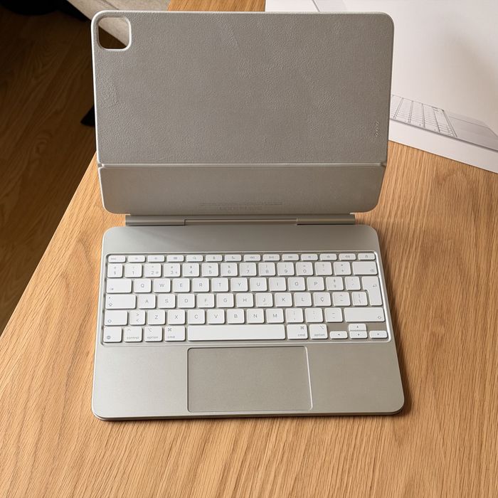 Magic Keyboard para iPad Pro de 13” (M4 / M5)
