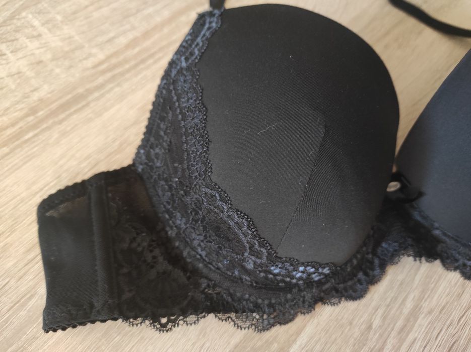 Biustonosz Janet Reger simply bare 36/C