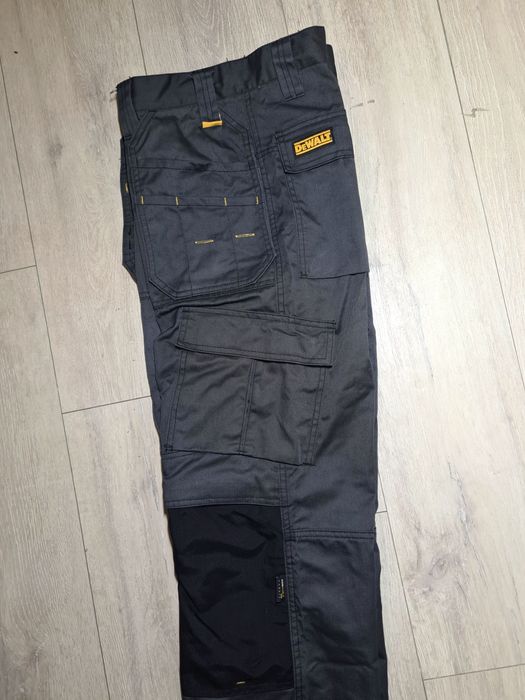 штани 48 спецодяг Dewalt