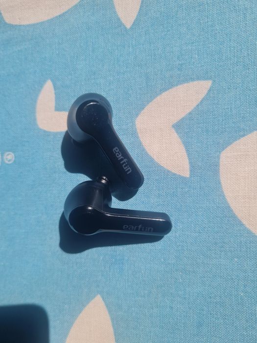 Słuchawki Earfun Air Pro 2 - brak etui/case