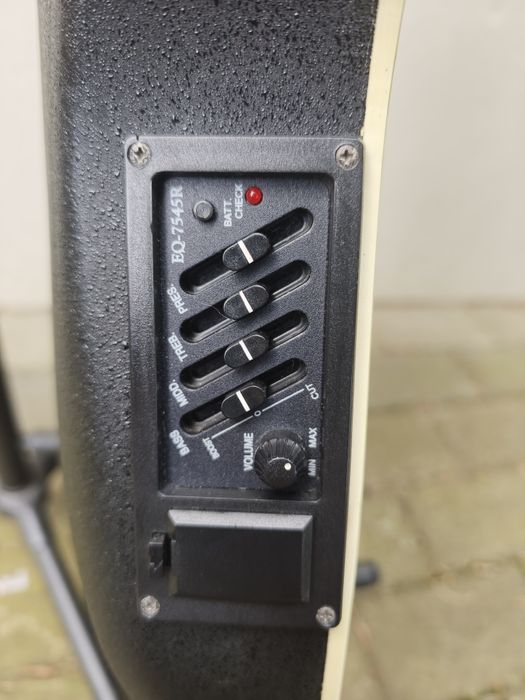 Gitara Ovation Celebrity model CC157