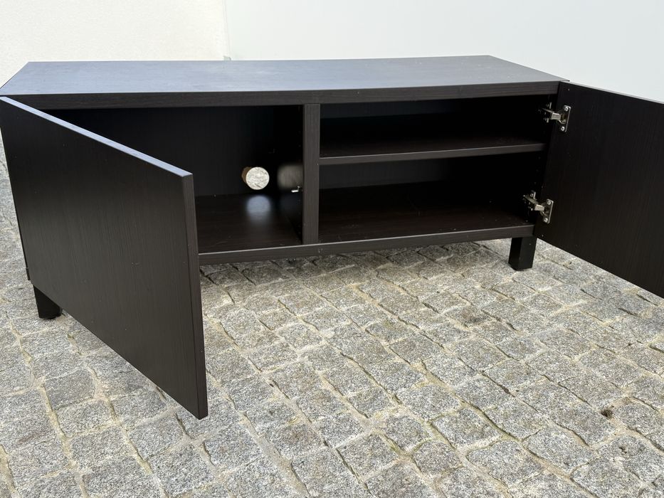 BESTÅ Móvel Ikea de TV c/portas preto bom estado