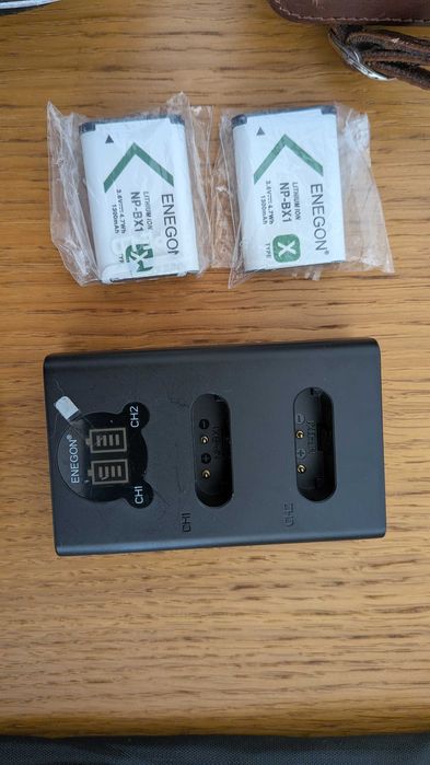 Sony RX100 V + acessórios