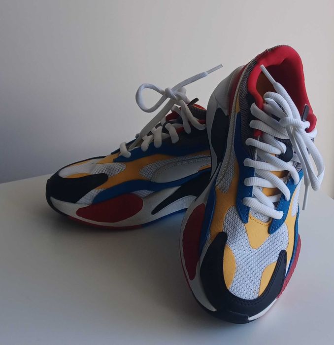 Ténis Puma coloridos