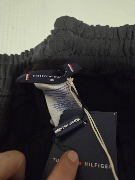 Meskie dresowe TH spodnie r. 3XL czarne