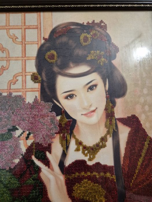 Продам вишиту картину бісером