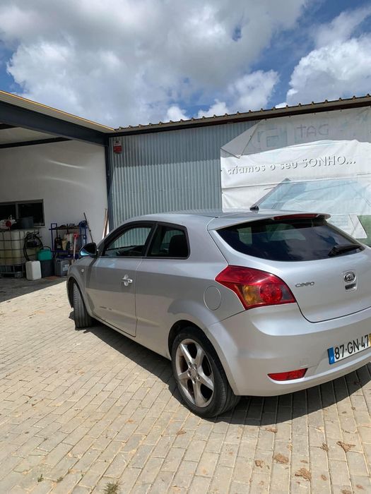 Kia ceed crdi 1.6 de 2008