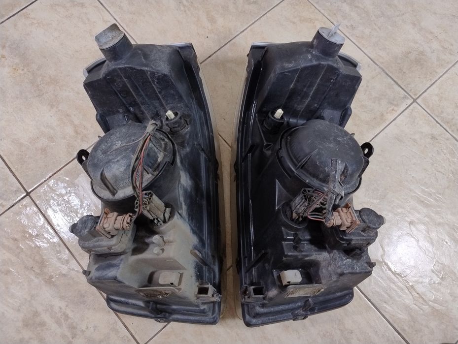 Land Rover Freelander Lift lampa reflektor prawy lewy Europa komplet