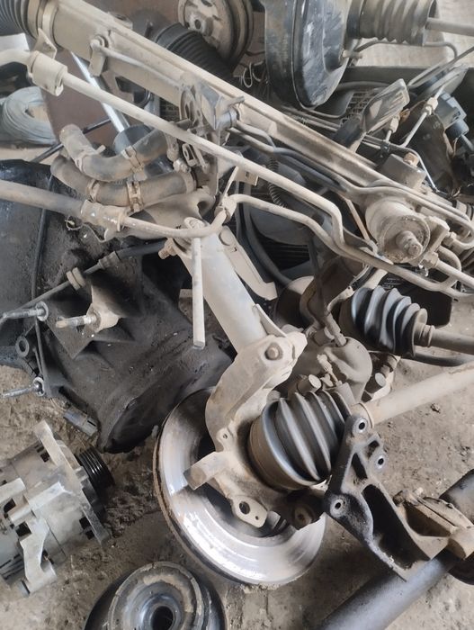 Піввісь передня форд