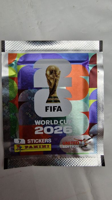Lote 98 Saquetas seladas + 2 abertas United Edition fifa world cup 2026