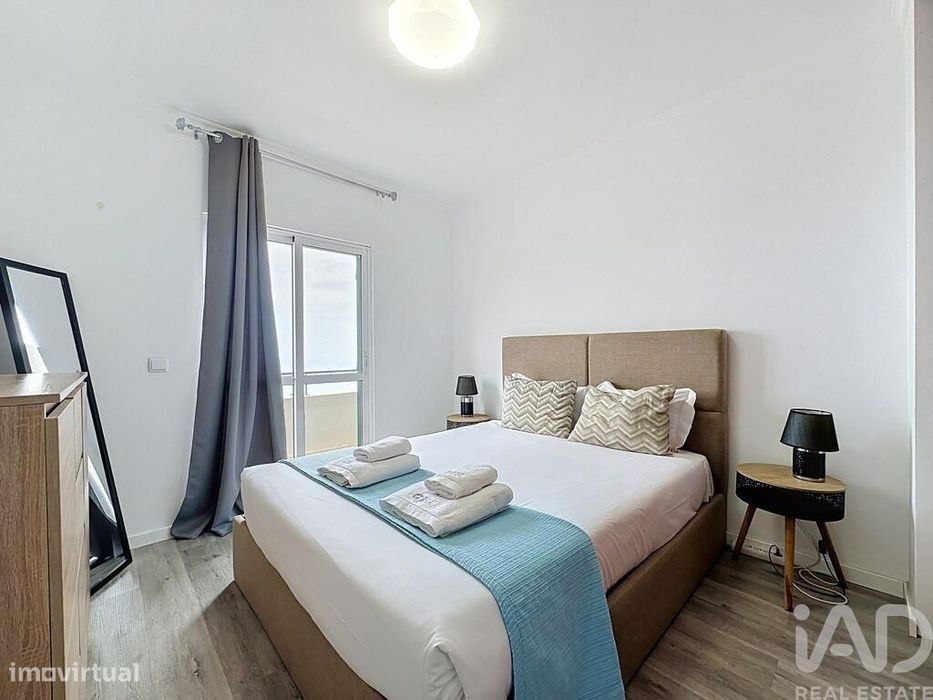 Apartamento T2 em Caniço de 77,85 m2