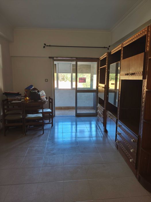 Vende-se apartamento T1 -Povoa de Sto Adrião