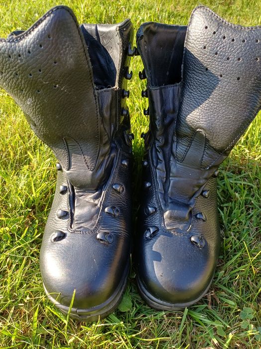 Buty wojskowe używane
