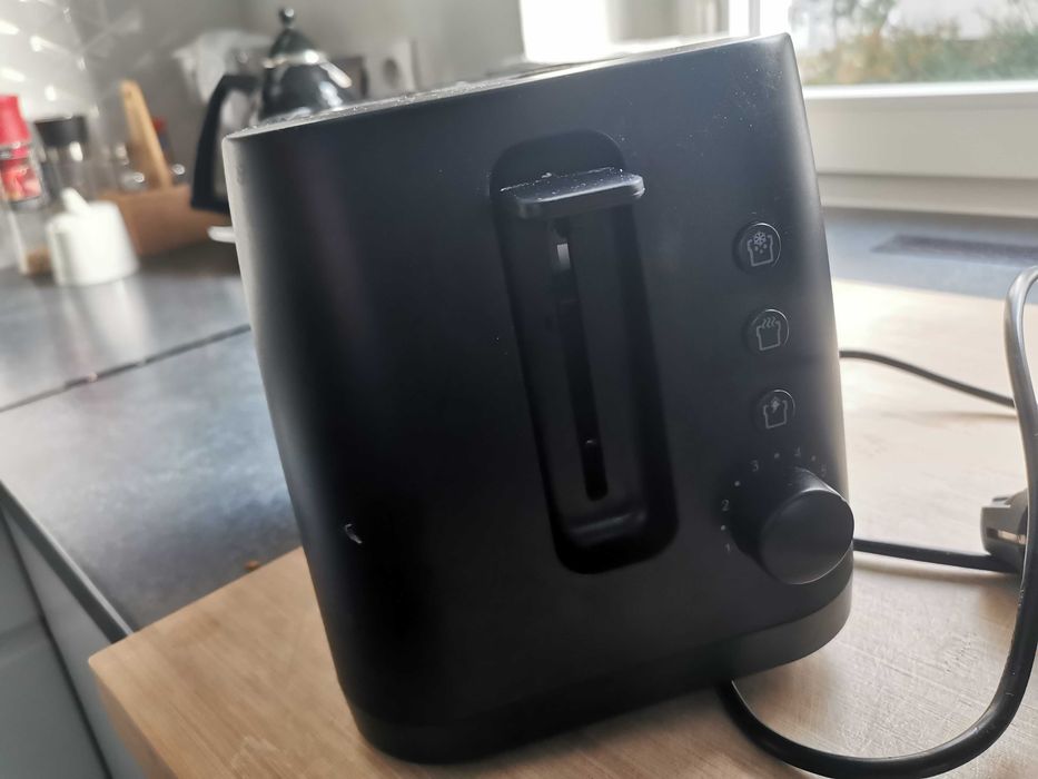 Toster Silvercrest 870W do chleba bułek etc. Czarny