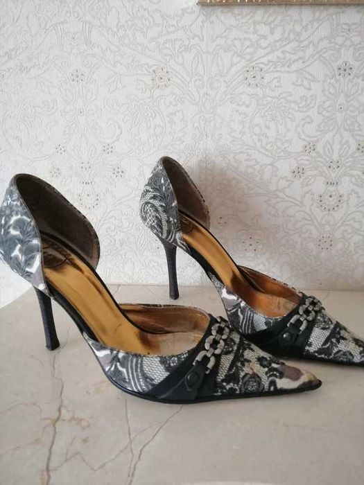 Szpilki Just Cavalli 39r.