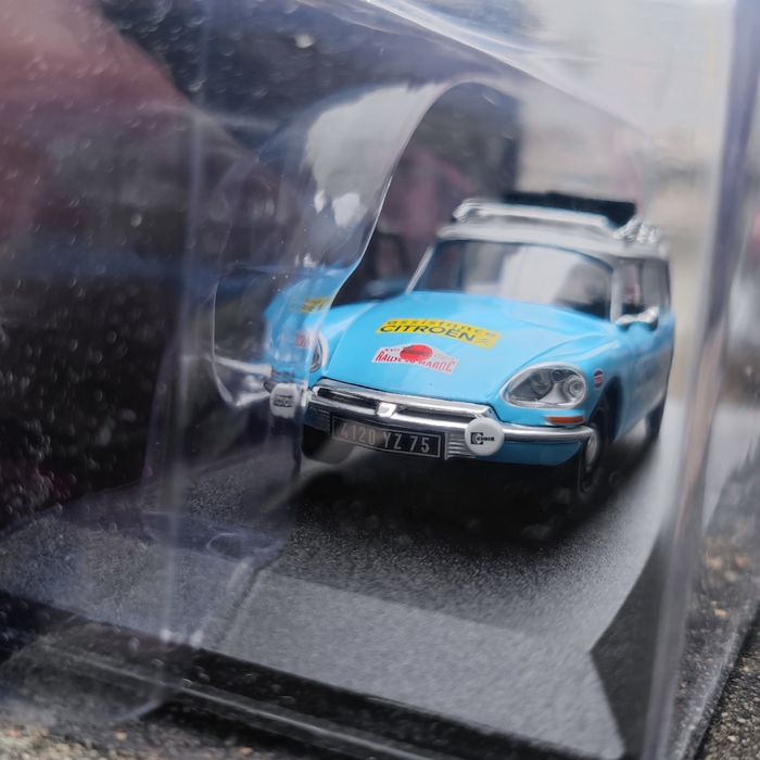 Citroën ID 19 Break "Citroën Sport(1970)" Miniatura escala 1/43