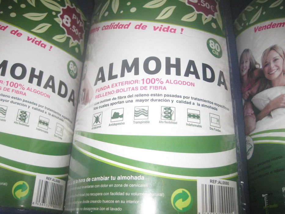 4 Almofadas/Novas e Embaladas!