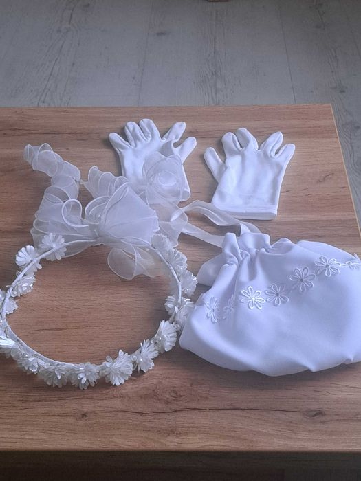 Sukienka komunijna 134/140 jak nowa